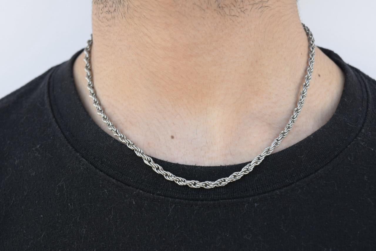 SILVER ROPE CHAIN