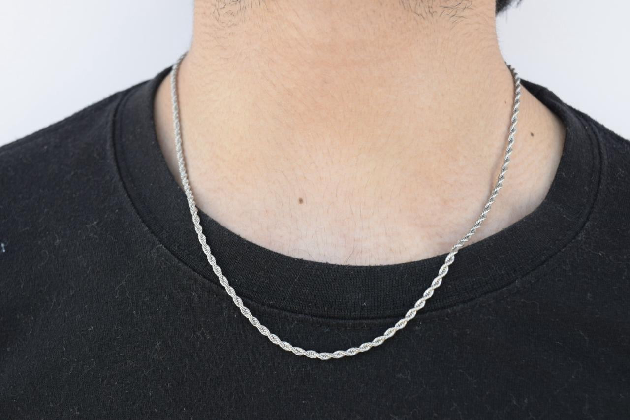 SILVER ROPE CHAIN