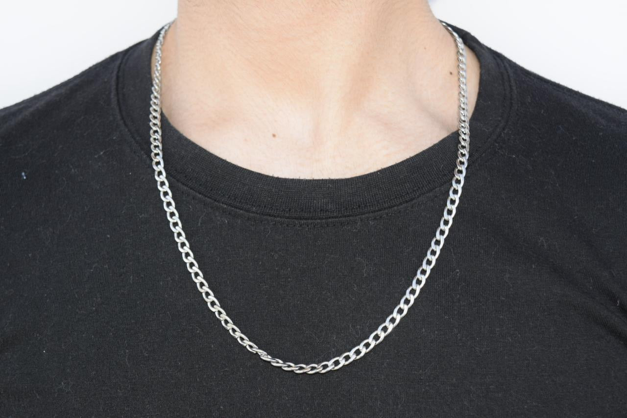 CUBAN LINK CHAIN