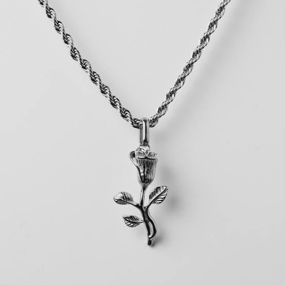 ROSE PENDANT