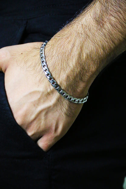 CUBAN LINK BRACELET