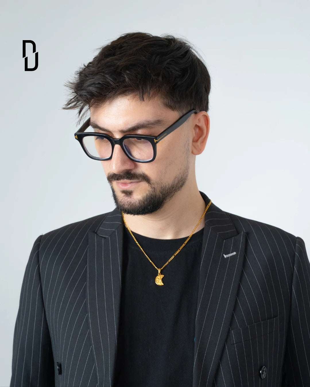 CHRISTOPHER HALFMOON PENDANT (GOLD)