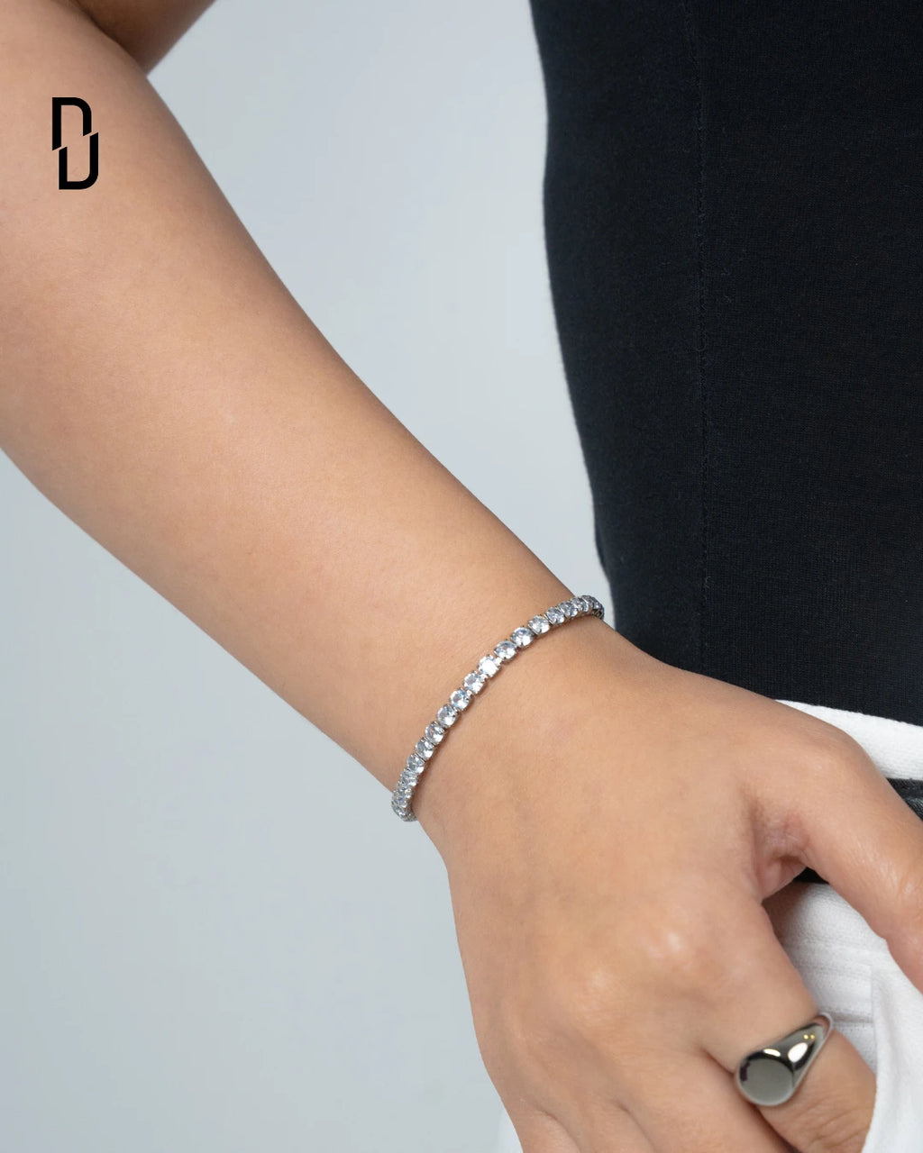 MATRIX TENNIS BRACELET