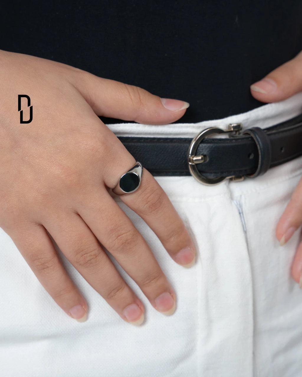 MINIMALIST SPHERE RING