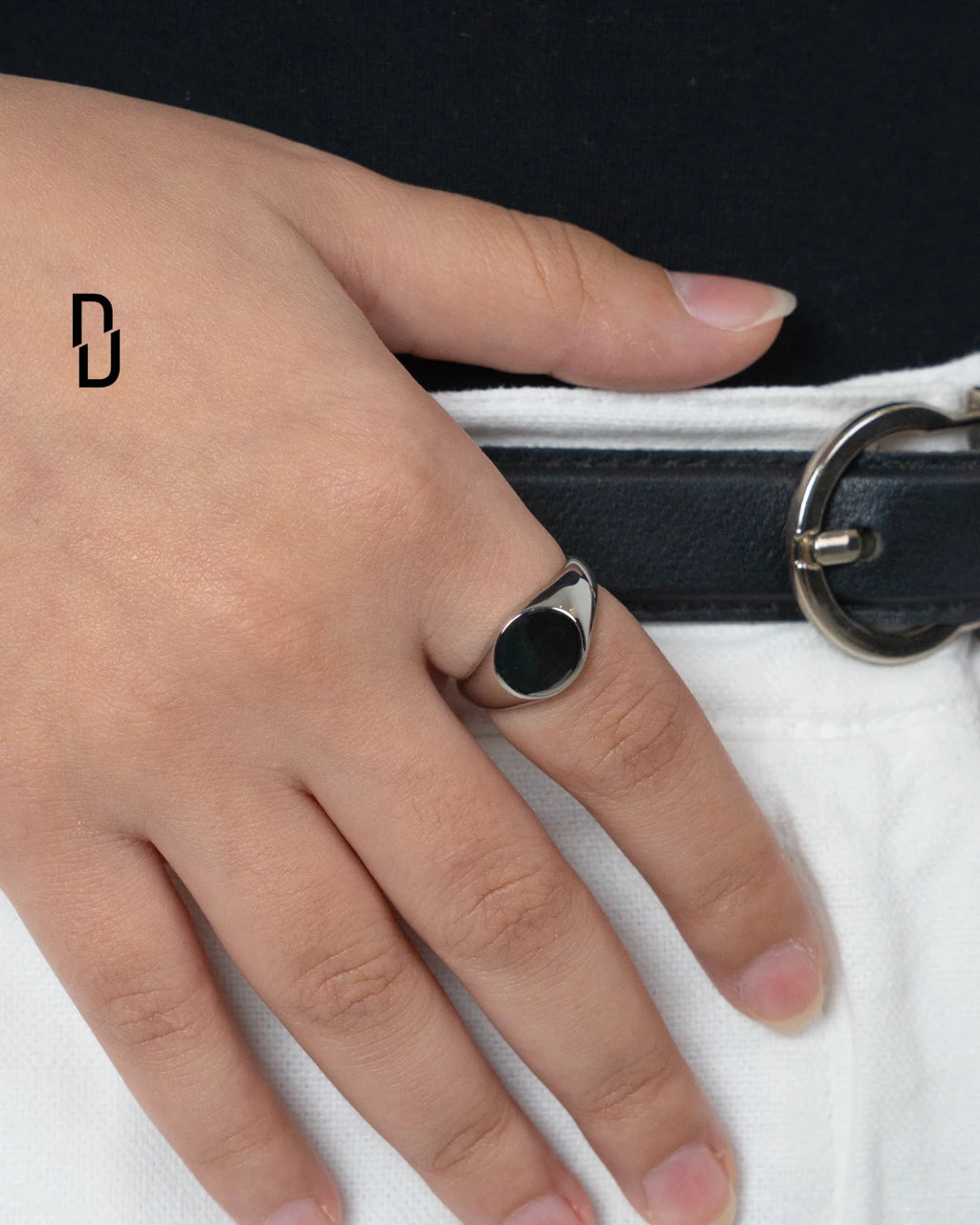 MINIMALIST SPHERE RING