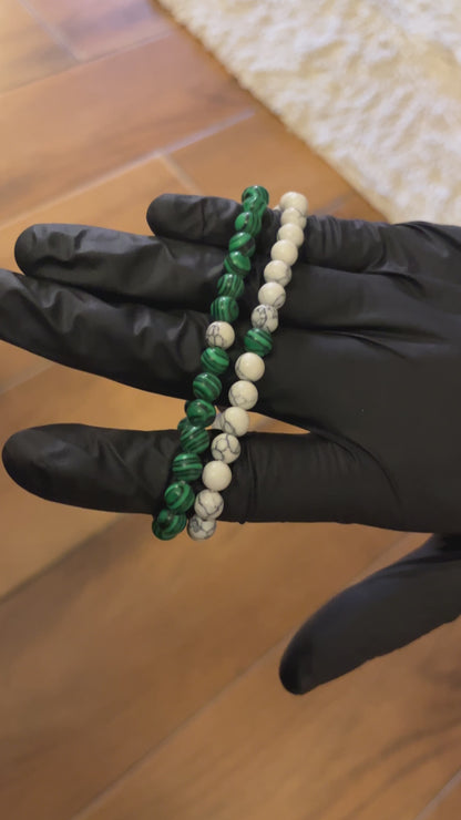 WHITE GREEN STONE BRACELET