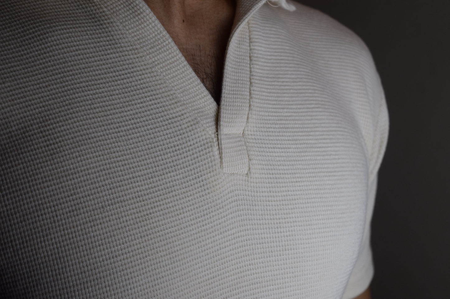 BEIGE KNITTED POLO